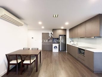 Exclusive 2 bedrooms in To Ngoc Van for rent (4)