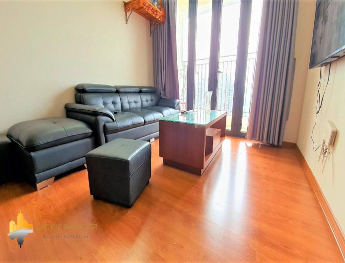 Extremely cheap 2BR apartment for rent near Noi Bai Airport in Ngoai Giao Doan Hanoi (1)