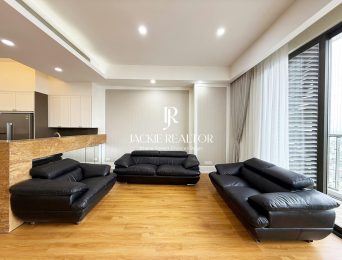 Extremely wide 4-bedroom apartment in IPH for rent (3)