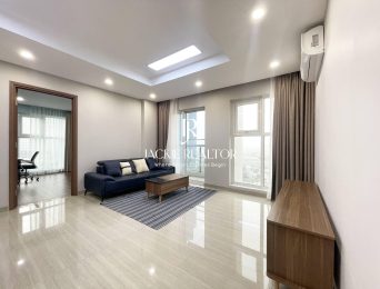 Fantastic 154sqm 3BDs apartment for rent in L5 Ciputra (3)