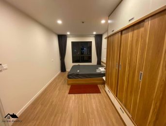 Fantastic 700 USD 2 BRs & 2WCs apartment for rent in Novo Tower, Kosmo Tay Ho, Hanoi (2)