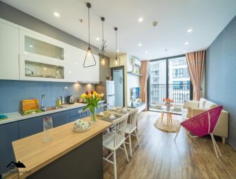 Fantastic apartment in Vinhomes Green Bay Me Tri Nam Tu Liem for rent (2)