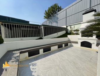 'Fantastic' garden house for rent in Tay Ho area, Hanoi (4)