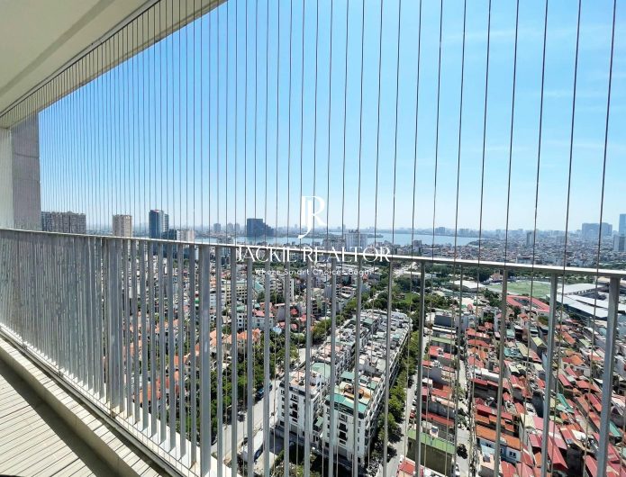 Fantastic lake-view 2-bedroom apartment for sale at Kosmo Tay Ho (1)