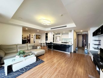 Fantastic lake-view 3 bedrooms in Watermark for rent (2)