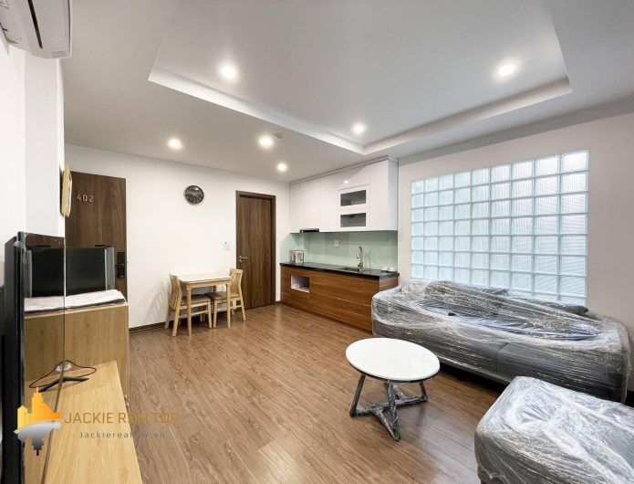 Fully furnished 1BR serviced apartment in Xuan Dieu for rent (1)