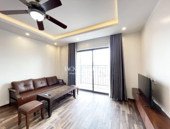 Fully furnished 2BRs apartment for rent in Lac Long Quan, Tay Ho (2)