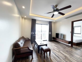 Fully furnished 2BRs apartment for rent in Lac Long Quan, Tay Ho (3)