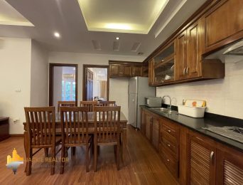 Fully furnished apartment near the lake for rent in Tu Hoa Cong Chua street (5)