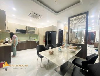 Fully furnished duplex villa for rent at Vinhomes The Harmony (3)