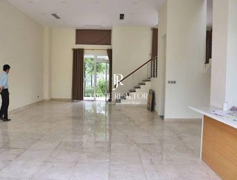 Giant 6-bedroom garden villa for rent at Q block, Ciputra Hanoi (5)