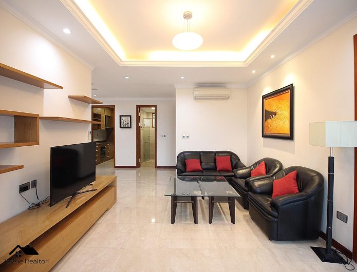 Giant apartment for rent in The Link Ciputra Hanoi, near golf course and Ciputra club (10)