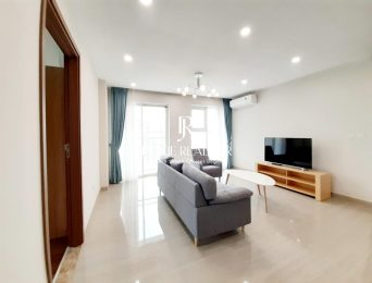 Golf View Apartment For Rent In L3 Tower, The Link Ciputra (2)