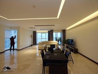 Golf view apartment for rent in L2 The Link Ciputra Hanoi (24)