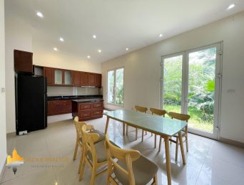 Good 225sq.m villa for rent in Vinhomes Riverside Hoa Sua (3)