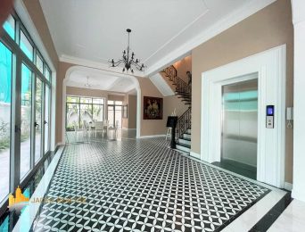 Good business shophouse for rent at Vinhomes The Harmony (5)