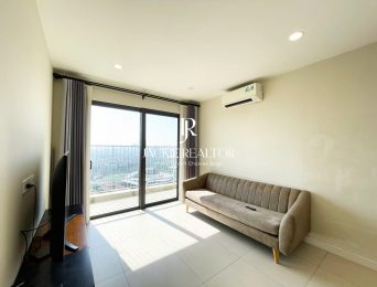 Gorgeous 2-bedroom apartment at Kosmo Tay Ho for rent with fantastic lake view (2)