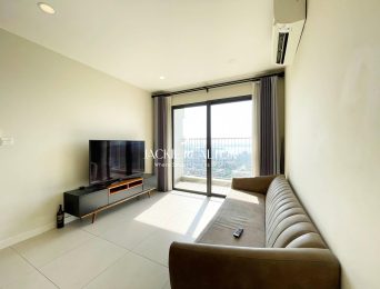 Gorgeous 2-bedroom apartment at Kosmo Tay Ho for rent with fantastic lake view (4)