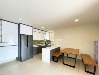 Gorgeous 2-bedroom apartment at Kosmo Tay Ho for rent with fantastic lake view (5)