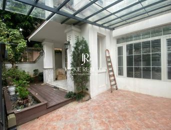 Gorgeous T9 Ciputra villa for rent - Move in right away (2)