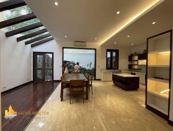 Gorgeous villa for rent in T7 Ciputra (5)