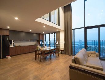 Grand 2-bedroom Queen apartment for rent at Pentstudio (2)