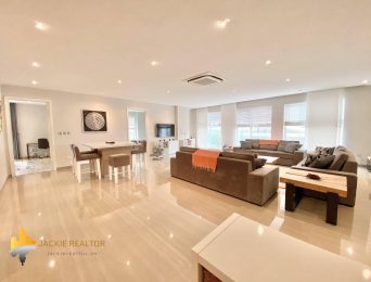 Grand 2BRs apartment in L3 Ciputra for rent (3)