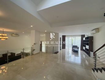 Grand 6-bedroom detached villa at Q Ciputra for rent (5)