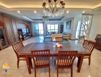 Great 267sqm apartment in L1 Ciputra for rent (4)