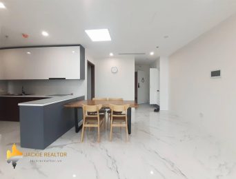 Great 3BRs golf view apartment in Sunshine City for rent (2)