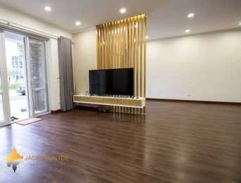Great 400 m2 garden house in Ciputra Hanoi for rent (5)