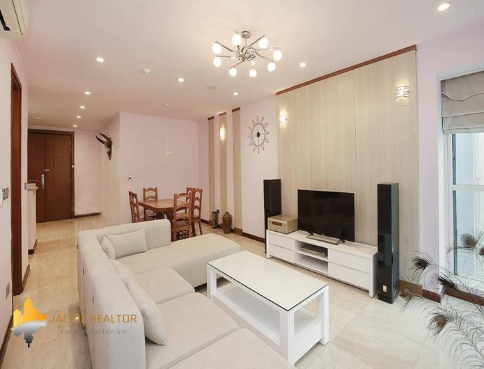 Great golf view apartment for rent in L2 The Link Ciputra (5)