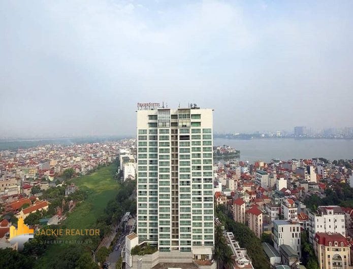 Harmonious 3-bedroom apartment for rent in D'.Le Roi Soleil, 59 Xuan Dieu Str., Tay Ho Distr (30)