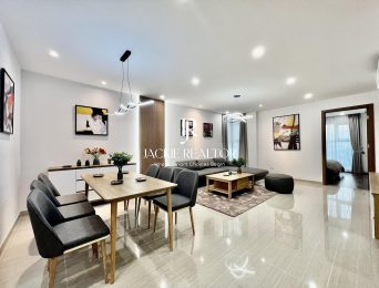 Heavenly apartment with 3 bedrooms at The Link Ciputra for rent (4)