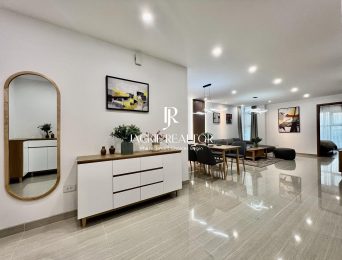 Heavenly apartment with 3 bedrooms at The Link Ciputra for rent (5)