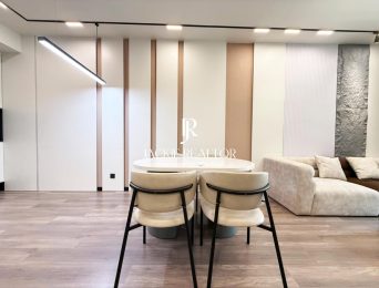 High-end 1-bedroom apartment in SOHO Heritage Westlake for rent (4)