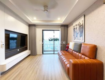 High-end 2-bedroom apartment at Kosmo Tay Ho for rent (3)