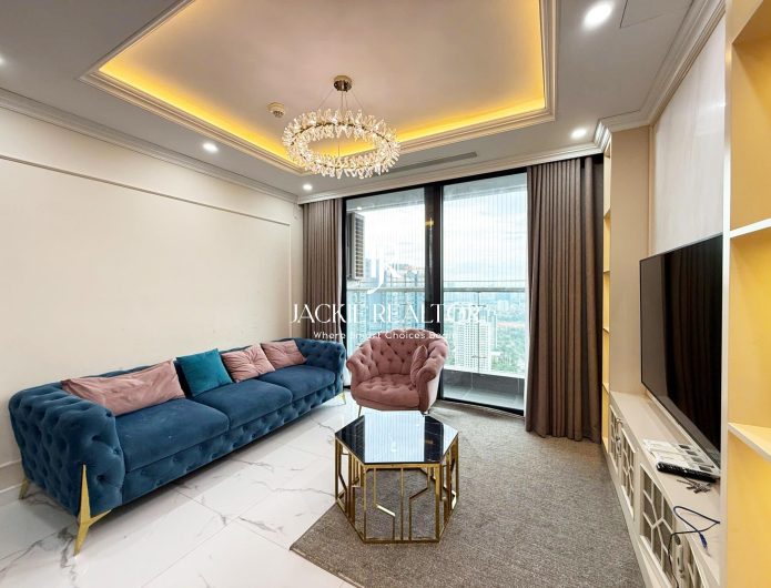 High-end 3-bedroom duplex apartment for rent in Sunshine City (1)