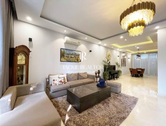 High-end 3-floor villa for rent at K2 Ciputra (2)