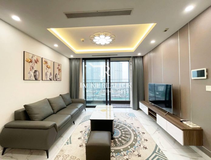 High-end 3BHK apartment for rent at Sunshine City at a cheap price (1)