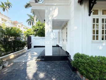 High-end 4-bedroom corner villa for rent at C1 Ciputra (4)