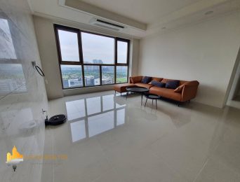 High-floor Starlake apartment for rent at Building 902 (2)