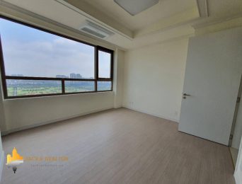 High-floor Starlake apartment for rent at Building 902 (5)