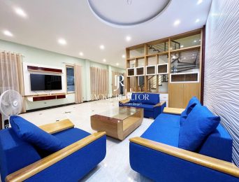 Impressive 4BRs detached house for rent in Vinhomes Riverside Anh Dao (4)