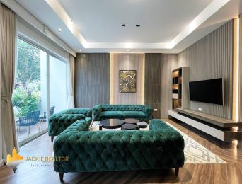 Impressive 4BRs villa for rent in Vinhomes Riverside (3)