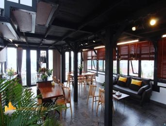 Impressive duplex apartment for rent in Au Co, Tay Ho (23)