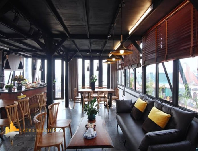 Impressive duplex apartment for rent in Au Co, Tay Ho (8)