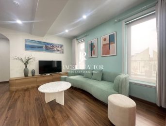 Inspriring artistic 2-bedroom serviced apartment in To Ngoc Van for rent (3)