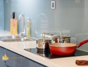 Japanese style M2-Building apartment for rent in Vinhomes Metropolis Liễu Giai, Ba Đình (14)