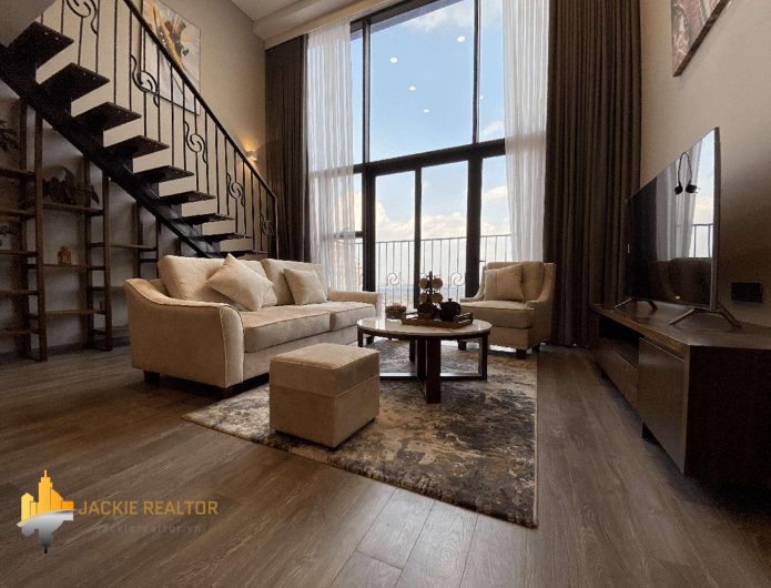 Lake view Luxury penthouse in PentStudio West Lake for rent (1)
